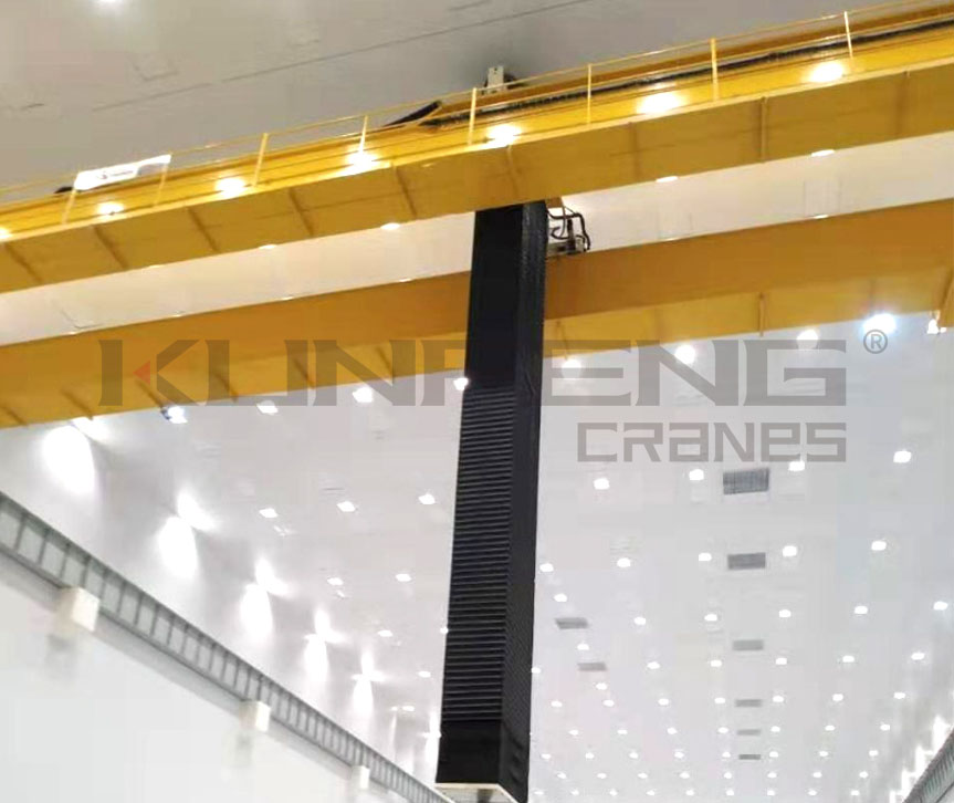 Single beam crane for aerospace clean room
