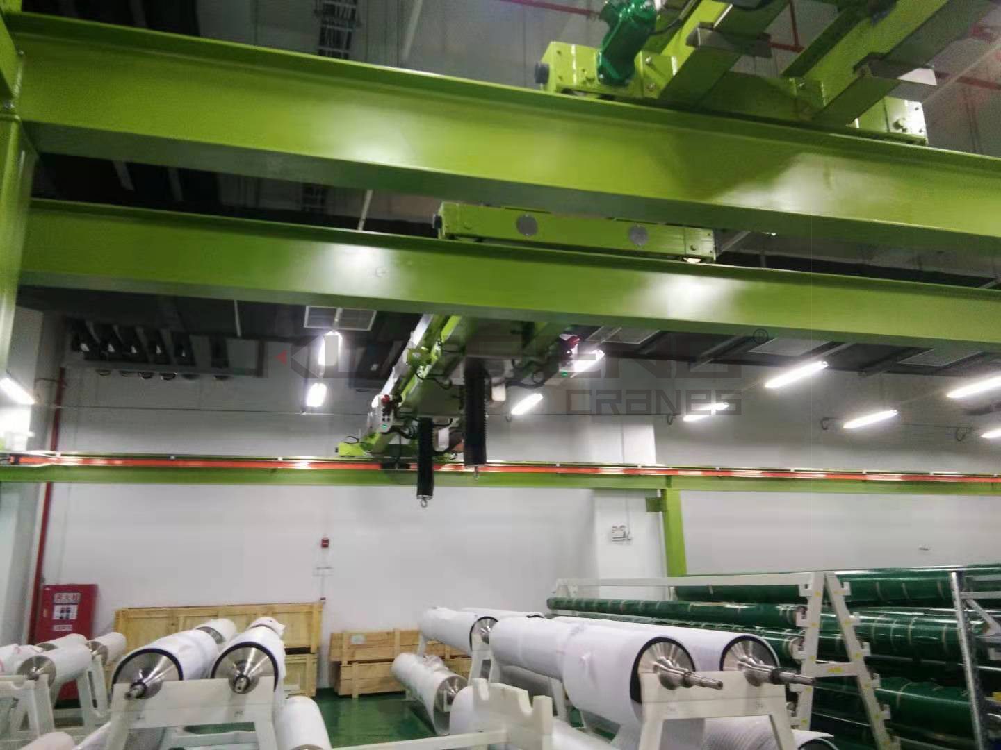 Special industry handling system clean room crane