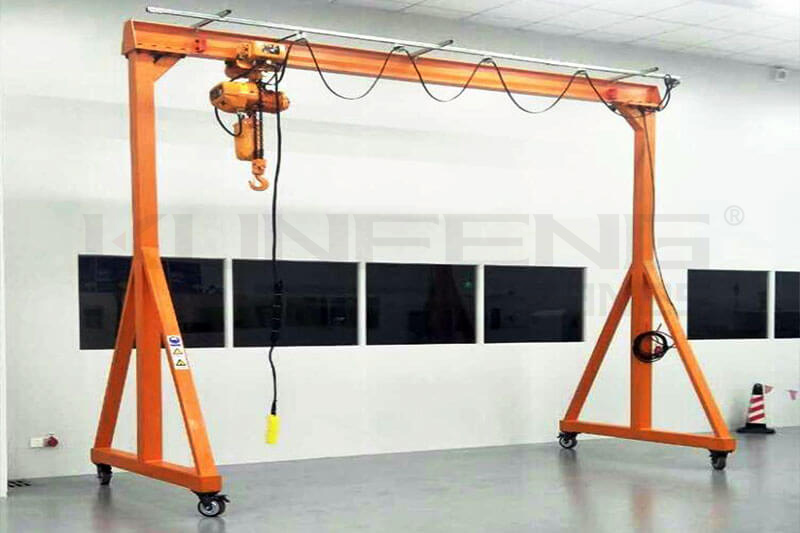 Simple mobile gantry crane