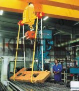 Frame load turning device with simple and convenient operation combined with crane drive customization