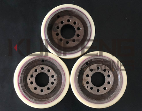 Tell everyone what is the operation method of the polyurethane coated roller Tell everyone what is the operation method of the polyurethane coated roller