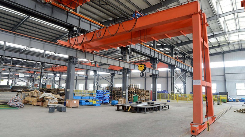 Semi gantry crane