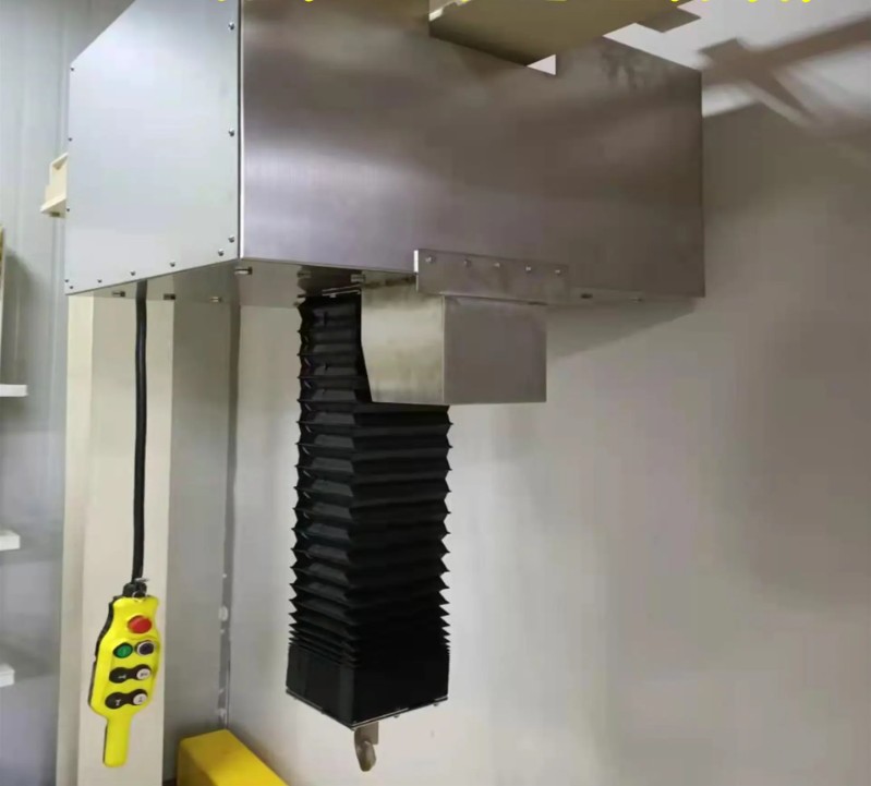 Cleanroom electric hoist