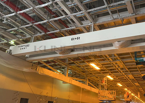 Precision Positioning Crane in Aerospace Industry