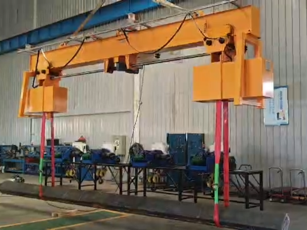 Turning Lifting Beam to Rotate Locomotive Truck Assemblies