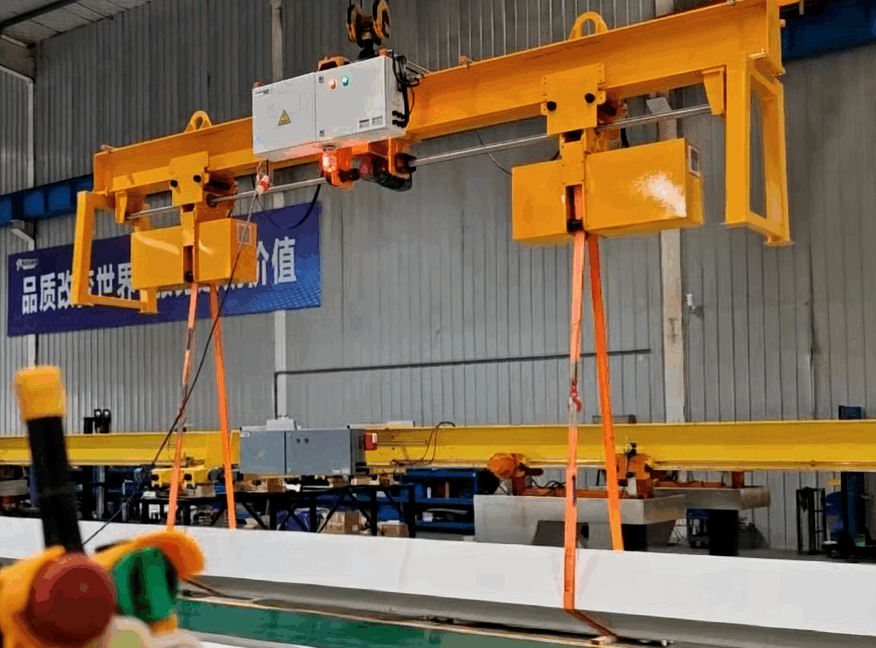 Steel structure rotator turning device